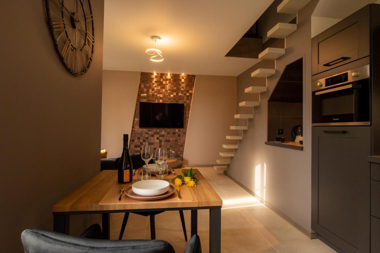Domaine De L'Angelique - Loft Avec Spa Privatif - Marais Poitevin Entre Niort Et La Rochelle Arçais Exterior foto